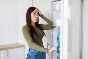 Refrigerator to Get Cold